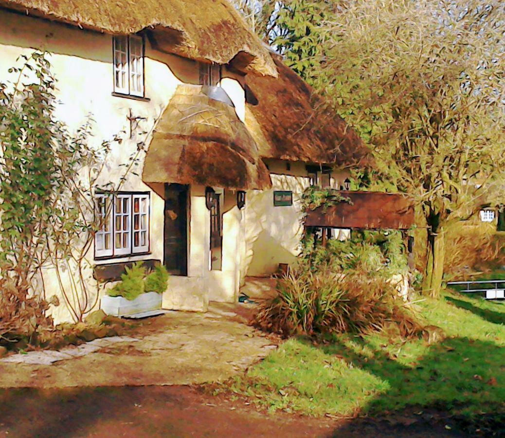 The Crown Inn Alvediston Eksteriør bilde