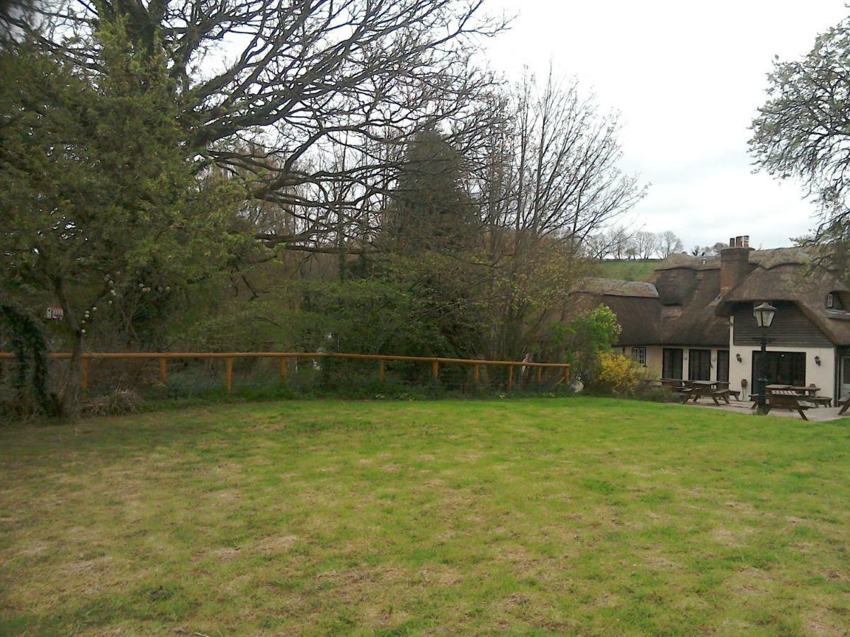 The Crown Inn Alvediston Eksteriør bilde